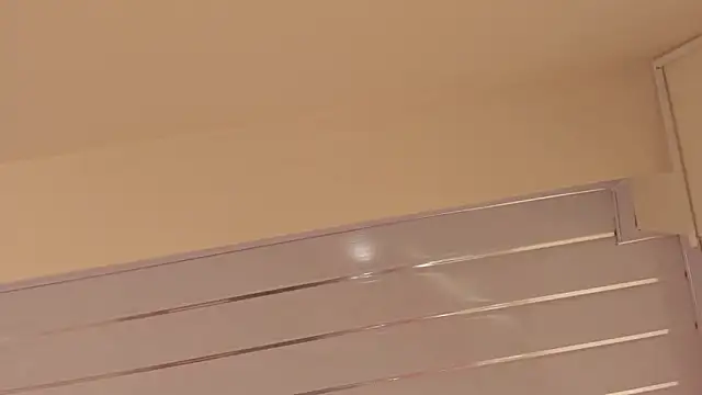 Snapshot of leahaltomm chatting on March 17, 6:32 pm leahaltomm online show from March 17, 6:32 pm