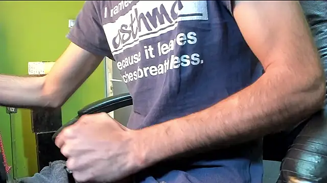 BigCumShoot online show from February 3, 7:35 am