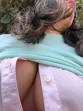 laarti online show from September 23, 12:52 pm