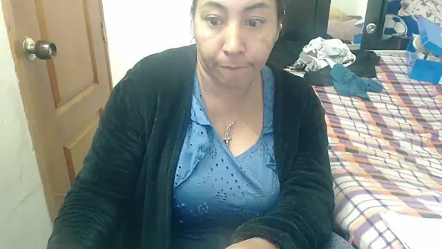 Siblleyx online show from November 20, 7:35 pm