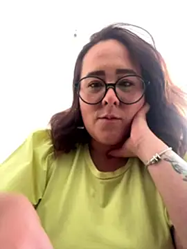 Snapshot of SweetRomina chatting on February 26, 7:57 pm SweetRomina online show from February 26, 7:57 pm