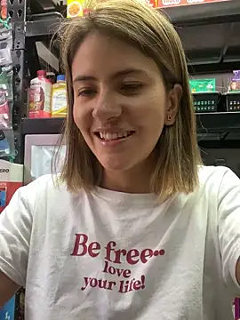 Andrea18 blonde online show from November 25, 3:23 pm