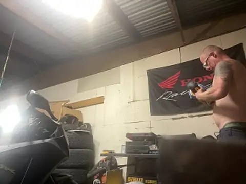 ClimbedCaelum online show from April 14, 11:49 am