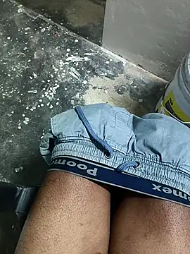 Snapshot of omni_333 chatting on February 5, 2:54 pm omni 333 online show from February 5, 2:54 pm