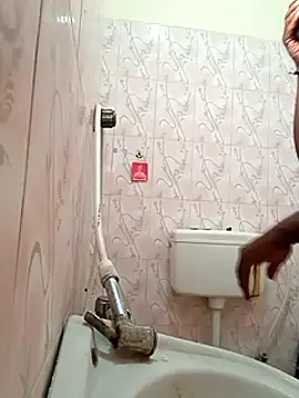 Snapshot of anandhababu chatting on March 12, 2:20 am anandhababu online show from March 12, 2:20 am