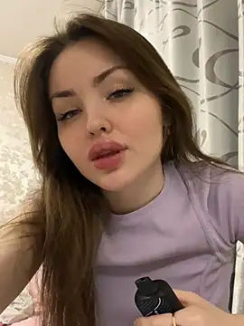 Snapshot of Lora_Rosee chatting on March 11, 7:14 pm Lora Rosee online show from March 11, 7:14 pm