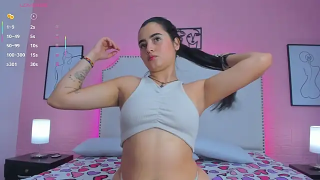  Emma whiitee  online show from September 10, 1:00 pm