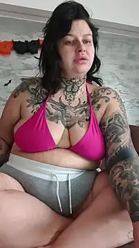 CannabisQueenn online show from October 30, 7:43 am