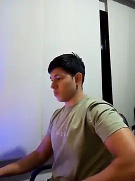 JamesCr  online show from February 7, 4:16 am