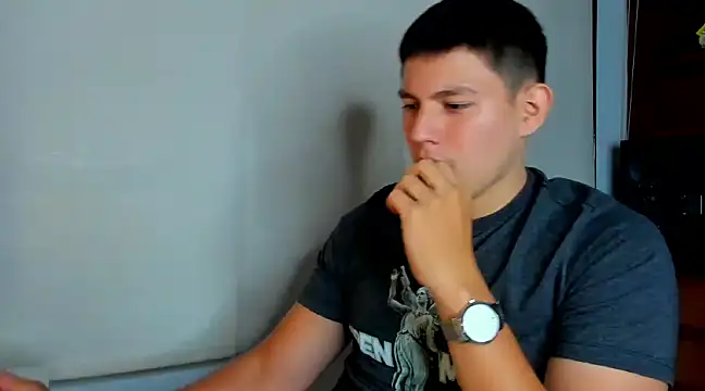 JamesCr  online show from February 20, 9:31 pm