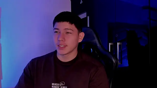 JamesCr  online show from September 19, 12:17 pm