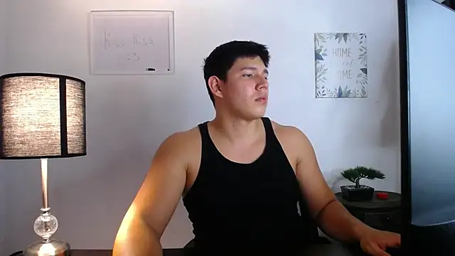 JamesCr  online show from October 16, 12:44 am