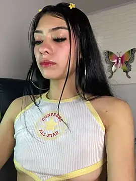 Snapshot of TayylorSexx chatting on March 18, 4:47 am TayylorSexx online show from March 18, 4:47 am