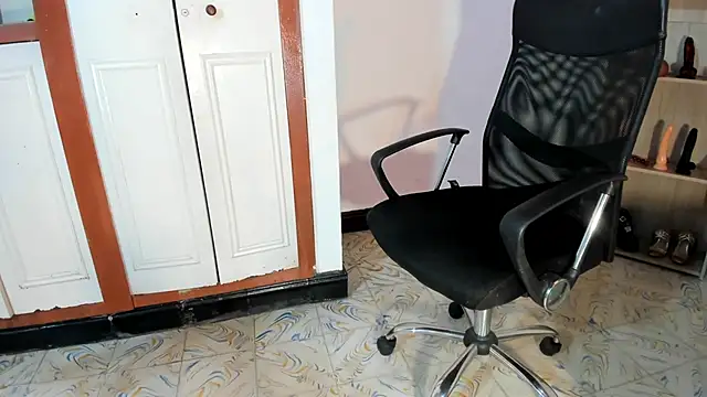 Violetta 0 online show from November 4, 1:32 pm