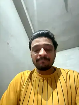 Snapshot of Chintu2408 chatting on November 29, 4:32 pm Chintu2408 online show from November 29, 4:32 pm