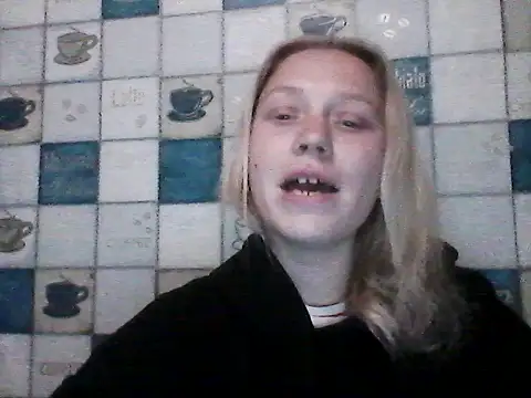 Snapshot of Anna_wey chatting on April 16, 9:39 pm Anna wey online show from April 16, 9:39 pm