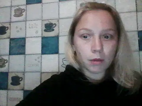 Snapshot of Anna_wey chatting on April 18, 7:58 pm Anna wey online show from April 18, 7:58 pm