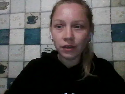 Snapshot of Anna_wey chatting on May 4, 6:15 pm Anna wey online show from May 4, 6:15 pm