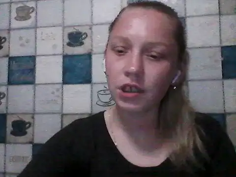 Snapshot of Anna_wey chatting on May 7, 6:57 pm Anna wey online show from May 7, 6:57 pm