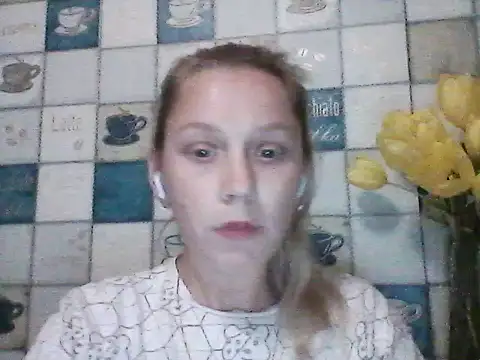 Snapshot of Anna_wey chatting on May 14, 6:37 pm Anna wey online show from May 14, 6:37 pm