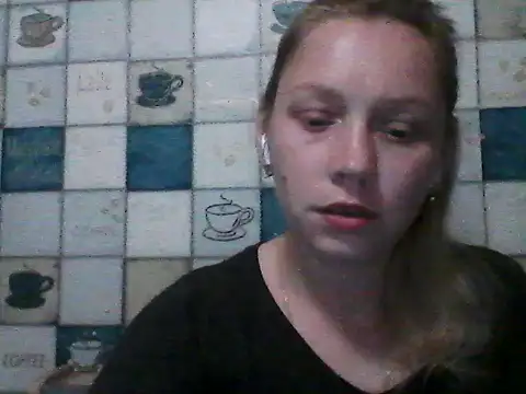 Snapshot of Anna_wey chatting on May 23, 7:18 pm Anna wey online show from May 23, 7:18 pm