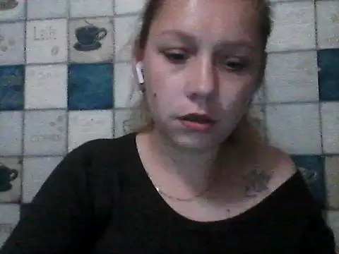 Snapshot of Anna_wey chatting on May 26, 7:10 pm Anna wey online show from May 26, 7:10 pm