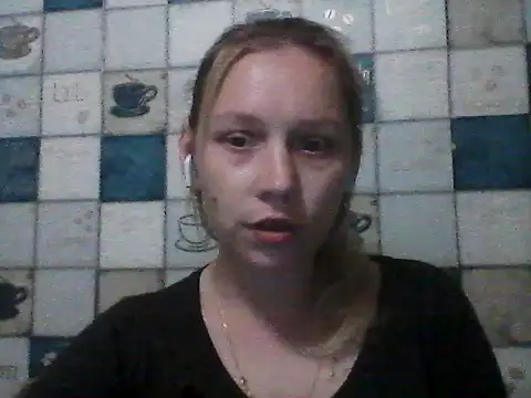 Snapshot of Anna_wey chatting on June 19, 7:28 pm Anna wey online show from June 19, 7:28 pm