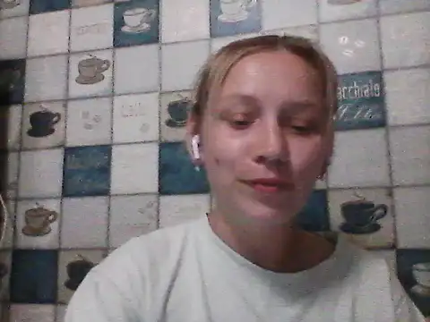 Snapshot of Anna_wey chatting on June 29, 7:14 pm Anna wey online show from June 29, 7:14 pm