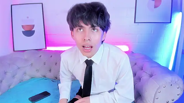 Snapshot of PepperTwink chatting on February 23, 12:59 pm PepperTwink online show from February 23, 12:59 pm