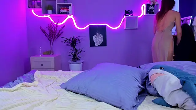 AnitaLamb online show from February 7, 9:26 am