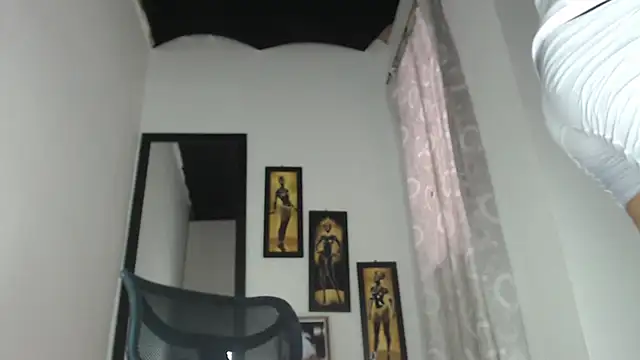 Snapshot of lolplipiwg chatting on March 19, 6:55 pm lolplipiwg online show from March 19, 6:55 pm