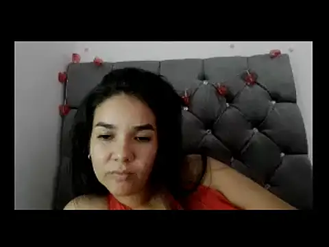 tezza smith online show from February 8, 4:14 am