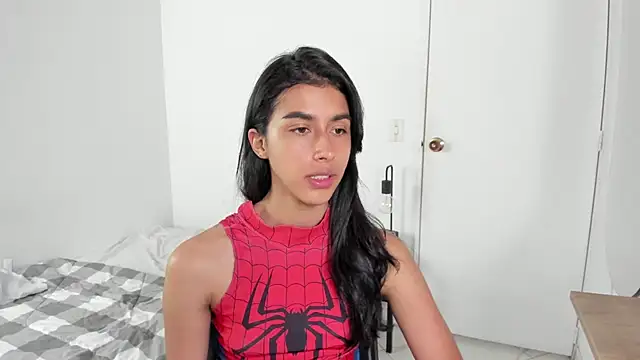 Snapshot of Mazikeen__18 chatting on May 4, 12:56 pm Mazikeen 18 online show from May 4, 12:56 pm
