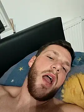 Cosmin224451 online show from September 29, 6:46 pm