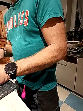 Dam70 online show from November 8, 5:23 pm