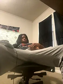 Snapshot of nofacenokase21 chatting on October 27, 8:02 pm nofacenokase21 online show from October 27, 8:02 pm