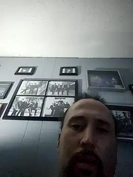 Snapshot of maddy060606 chatting on September 14, 4:06 pm maddy060606 online show from September 14, 4:06 pm