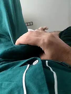 legolasleo online show from November 29, 5:21 am