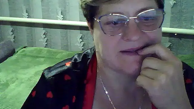 ElzaJewel online show from October 8, 7:28 am