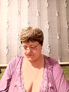 ElzaJewel online show from April 14, 7:31 pm