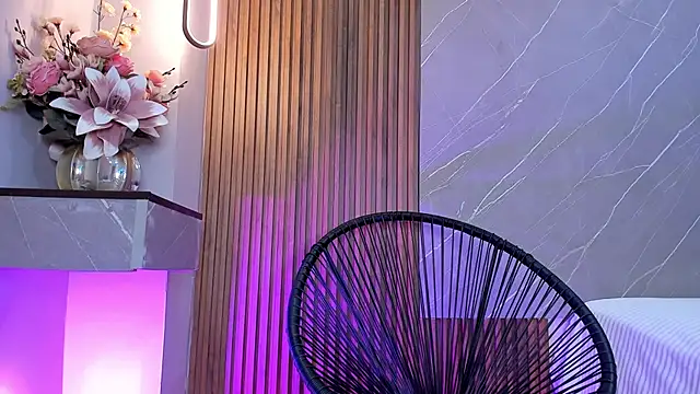 ariana jhonson1 online show from March 9, 12:53 pm