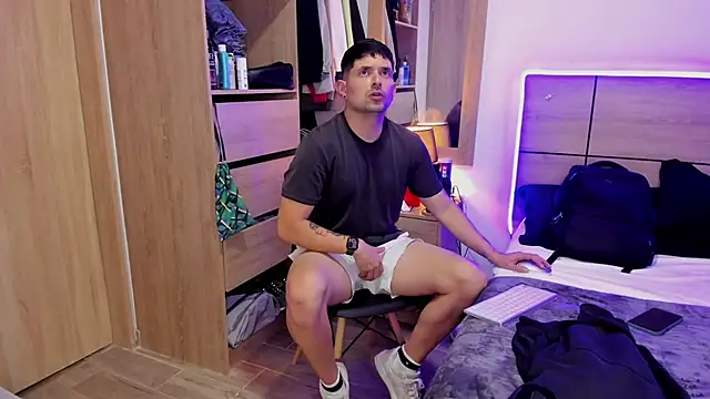 ILoveNYStyle online show from March 15, 7:48 pm