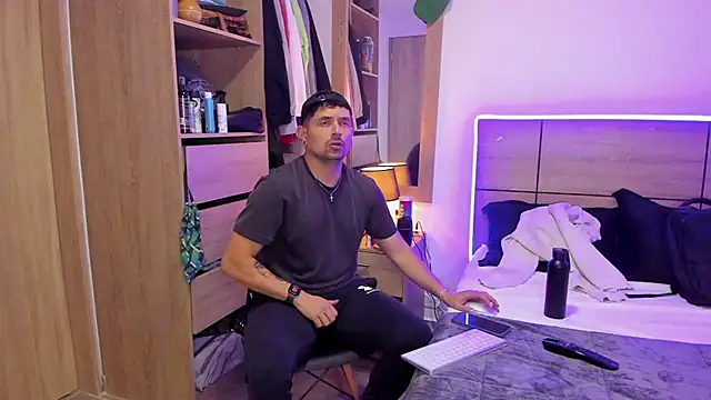 ILoveNYStyle online show from March 18, 1:32 am