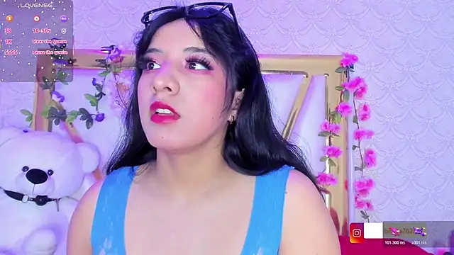 BeccaMathew online show from November 20, 1:17 am