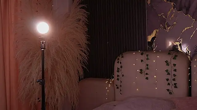 soidai miiu online show from April 10, 7:29 pm