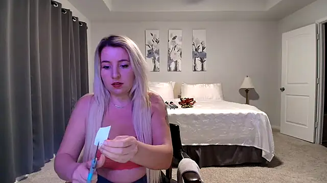 kaliii jones online show from December 3, 11:47 pm