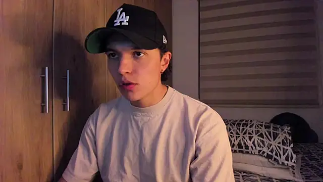 Mastrangelo xxx online show from September 26, 3:21 am