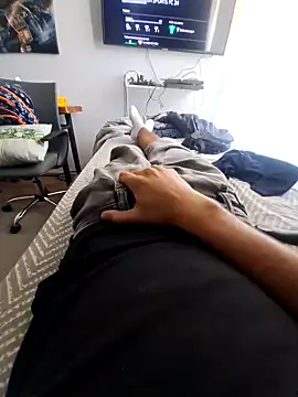 Snapshot of Maty_hot_01 chatting on February 2, 6:20 pm Maty hot 01 online show from February 2, 6:20 pm