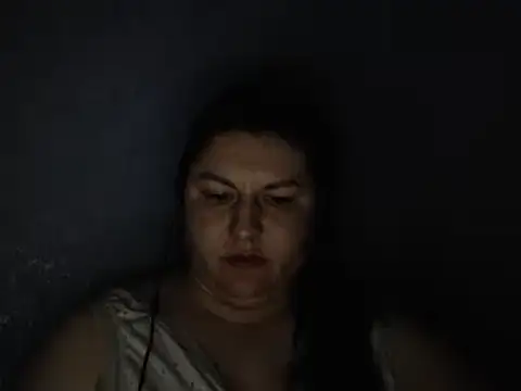 KiraSwee online show from March 5, 9:59 pm