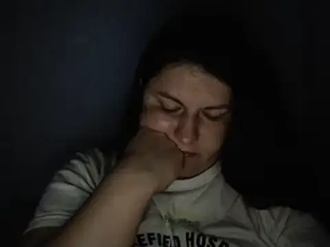 KiraSwee online show from September 19, 6:08 pm